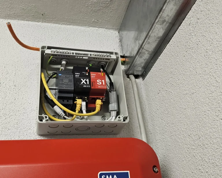 Wallbox + PV-Anlage: Lohnt sich beides? Komplette Kalkulation für Hamburger Einfamilienhaus